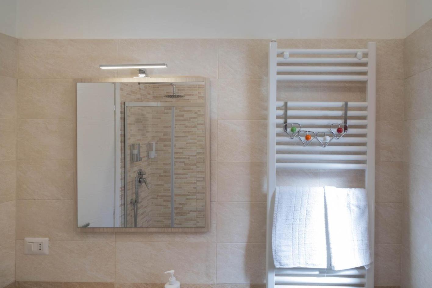Let It B&B Apartment Salerno Pokój zdjęcie